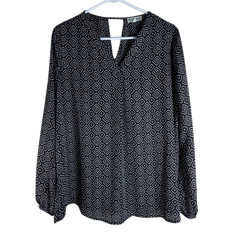 Pleione Black White Geometric Blouse Keyhole‎ V-Neck Career Long Sleeve Medium